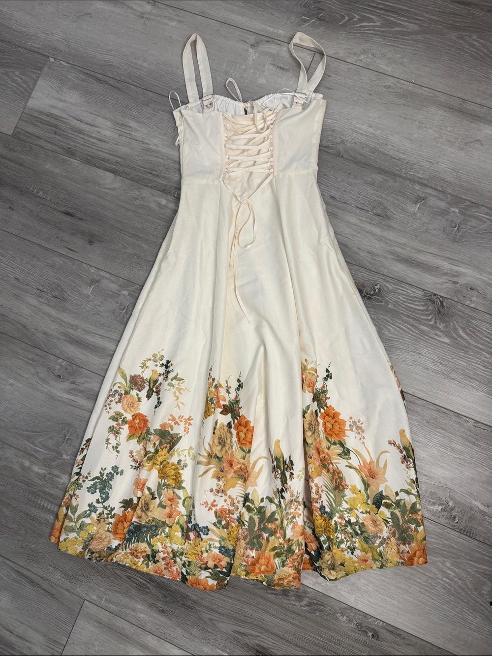 Vintage Cream Maxi Dress with Orange & Yellow Floral Border side pockets - Picture 4 of 7